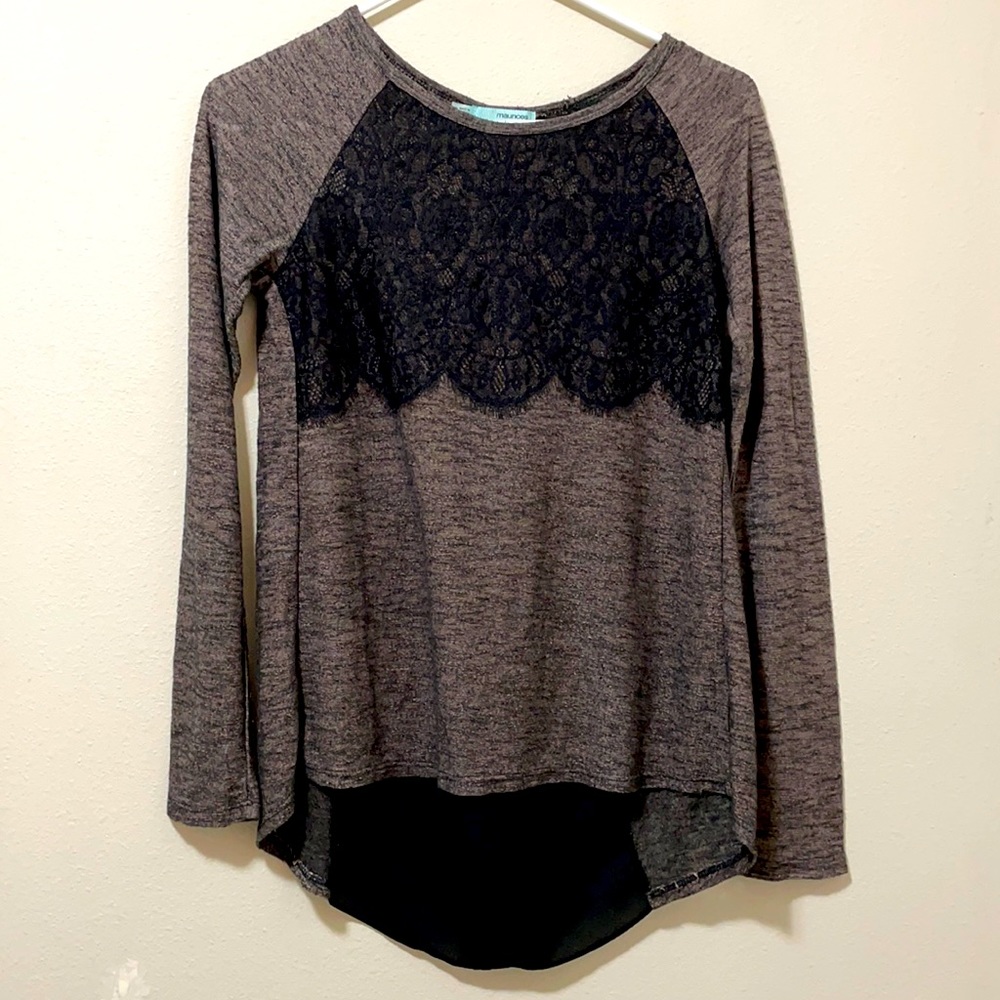 Maurices gray/black lace long sleeve top XS